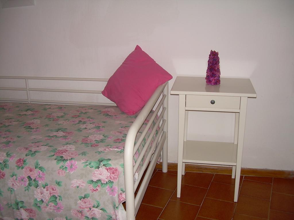 Casa Mary Leilighet Brenzone sul Garda Rom bilde